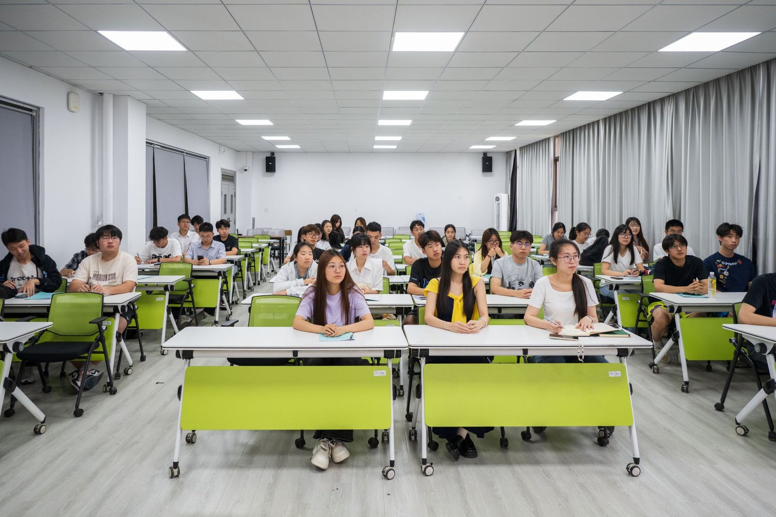 匠心逐梦乡土 青春赋能振兴——广东轻工职业技术学院2026年